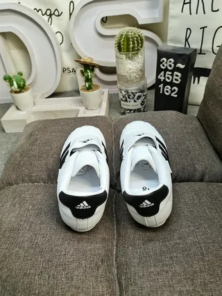 Adidas Copa Mundial branco preto tênis de futebol indoor 8
