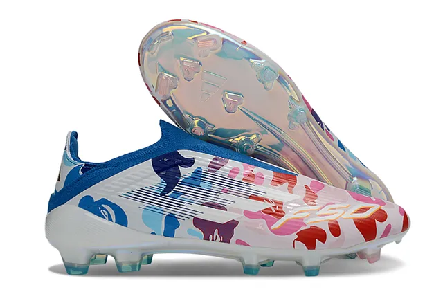 Adidas F50 মাল্টিকালার ক্যামো ফার্ম-গ্রাউন্ড সকার জুতা 1