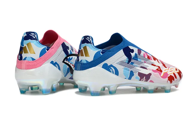 Adidas F50 মাল্টিকালার ক্যামো ফার্ম-গ্রাউন্ড সকার জুতা 6