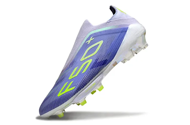 Adidas F50+ 紫色和霓虹绿 草地足球鞋 3