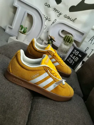 Adidas Gazelle Pink Suede Lifestyle Sneakers 9