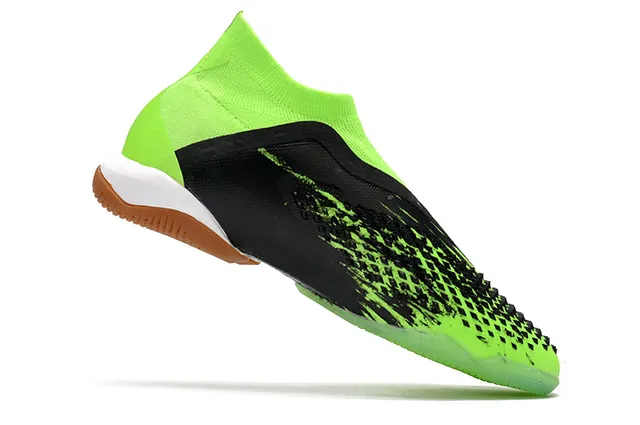 Adidas Chaussures de football indoor vert noir, upper de type chaussette, cage asymétrique, chaussures de football indoor 6