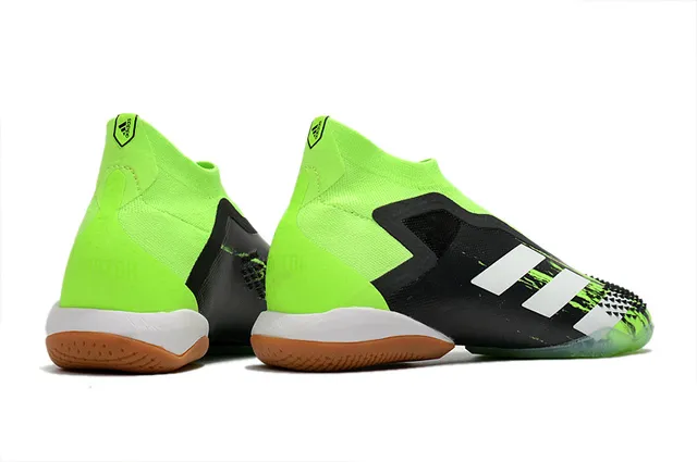 Adidas Chaussures de football indoor vert noir, upper de type chaussette, cage asymétrique, chaussures de football indoor 10
