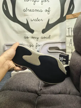 Adidas Laceless Ribbed Slip-On White Black Lifestyle Sneakers 14