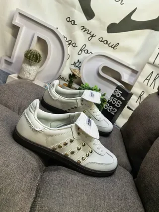 Adidas Lifestyle Sneaker Off-White Rivet-Studded Tongue Flap Sneakers 9