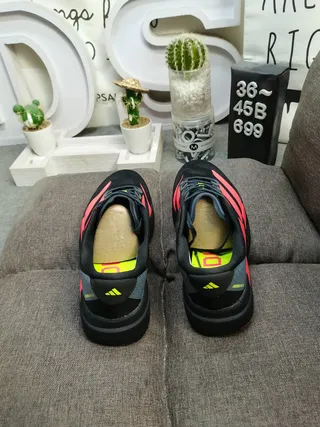 Adidas Lightstrike Pro Black Red Low-Top Mesh Upper Running Shoes 8