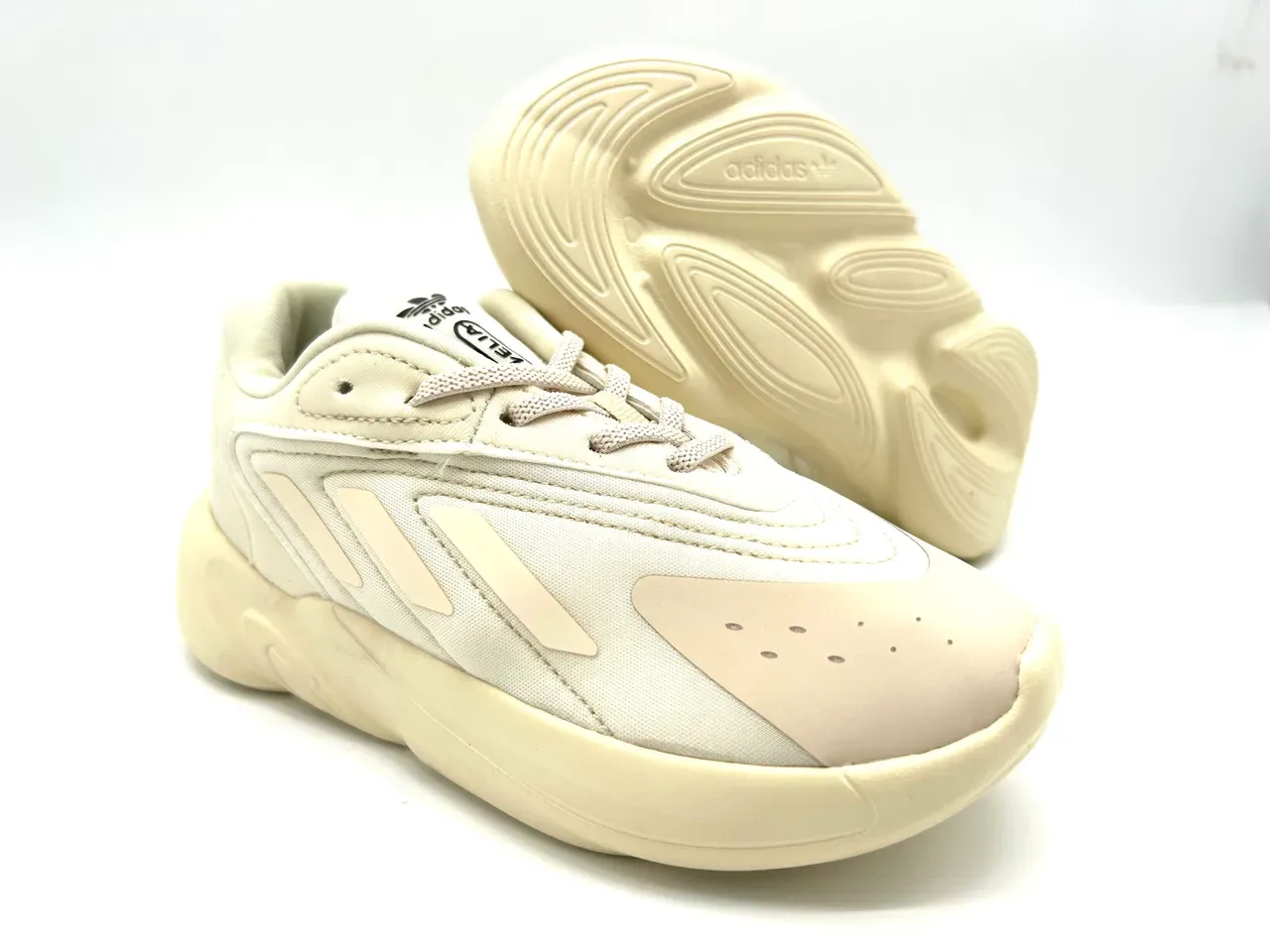 Adidas Ozelia Blue White Chunky Silhouette Sculpted Ridged Midsole Lifestyle Sneakers 19