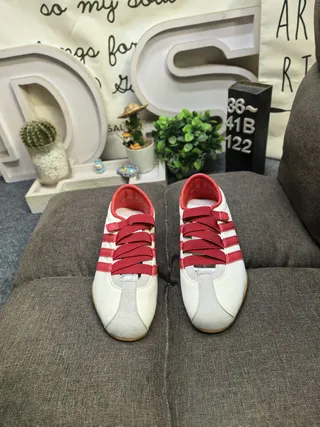 Adidas Pink Brown Laceless Velcro Strap Lifestyle Sneakers 10