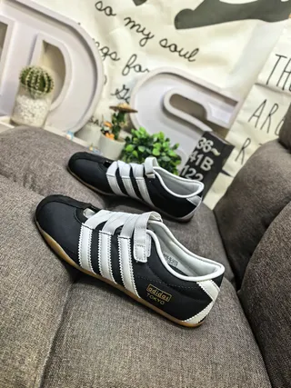 Adidas Pink Brown Laceless Velcro Strap Lifestyle Sneakers 17
