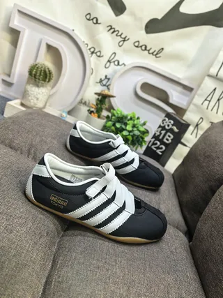 Adidas Pink Brown Laceless Velcro Strap Lifestyle Sneakers 19