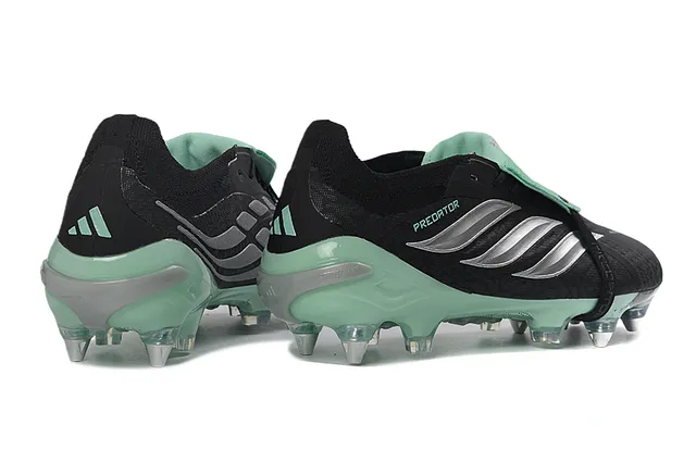 Adidas Predator Black Green Low-Cut Synthetic Upper Asymmetrical Lacing Cage Firm-Ground Soccer Shoes 5