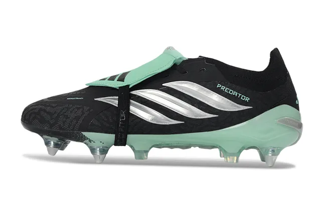 Adidas Predator Black Green Low-Cut Synthetic Upper Asymmetrical Lacing Cage Firm-Ground Soccer Shoes 7