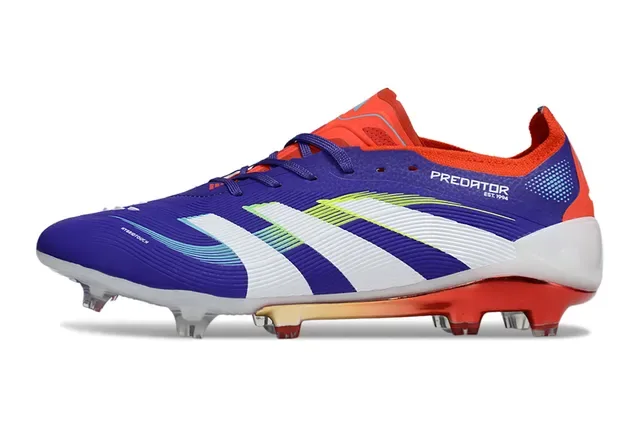 Adidas Predator Violet Rouge Partie Supérieure Synthétique Ribbelée Superposition de Trois Rayures Terrain Ferme Chaussures de Football 7