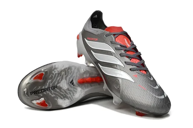 Adidas Predator Argent Rouge Métallique Synthétique Partie Supérieure Détail Accentué Terrain Ferme Chaussures de Football 4