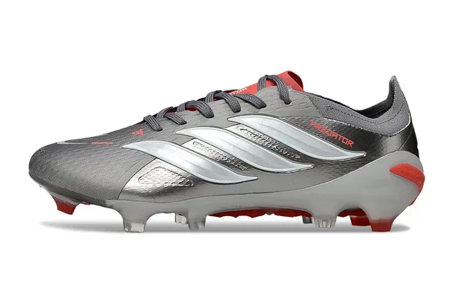 Adidas Predator Argent Rouge Métallique Synthétique Partie Supérieure Détail Accentué Terrain Ferme Chaussures de Football 7