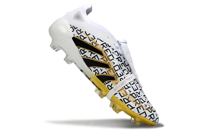 Adidas Predator White Black Low-Cut Lace-Up Graphic-Print Upper Firm-Ground Soccer Shoes 2