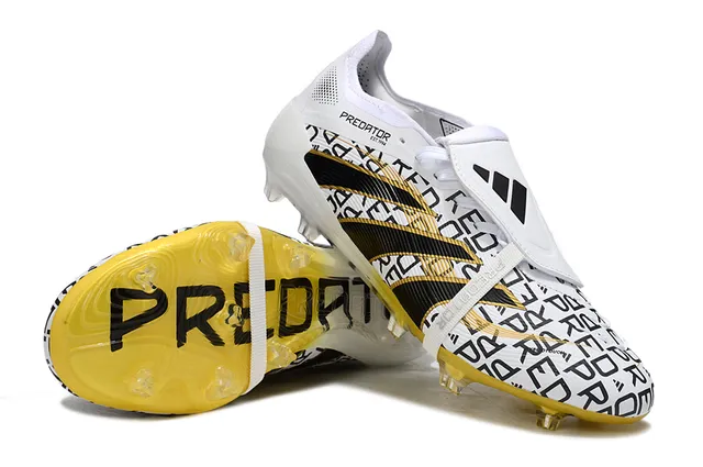 Adidas Predator White Black Low-Cut Lace-Up Graphic-Print Upper Firm-Ground Soccer Shoes 4