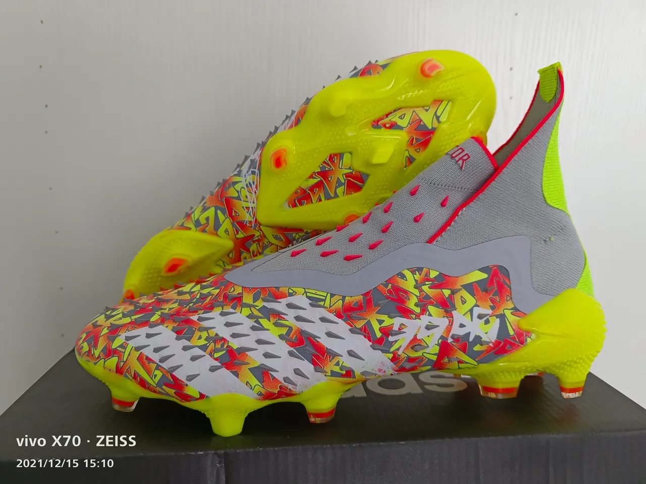Adidas Red Yellow High-Cut Sock-Fit Collar Textured Spiked Upper Firm-Ground Soccer Shoes 17
