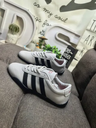 Adidas Samba Beige Black Low-Top Leather-Like Upper Lifestyle Sneakers 7