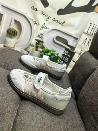 Adidas Samba Beige Bleu Sans Lacets Silhouette Trois Rayures Panneau Latéral Chaussures Mary Jane 7