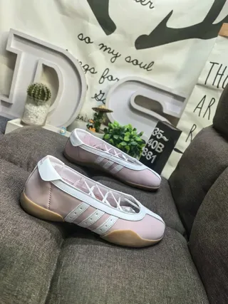 Adidas Samba Gray Beige Laceless Slip-On Metallic Silver Upper Lifestyle Sneakers 9