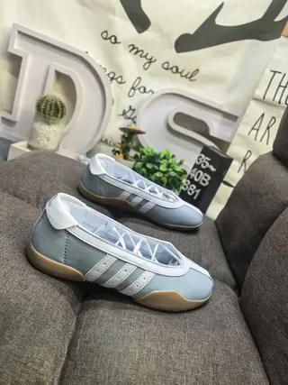 Adidas Samba Gray Beige Laceless Slip-On Metallic Silver Upper Lifestyle Sneakers 19
