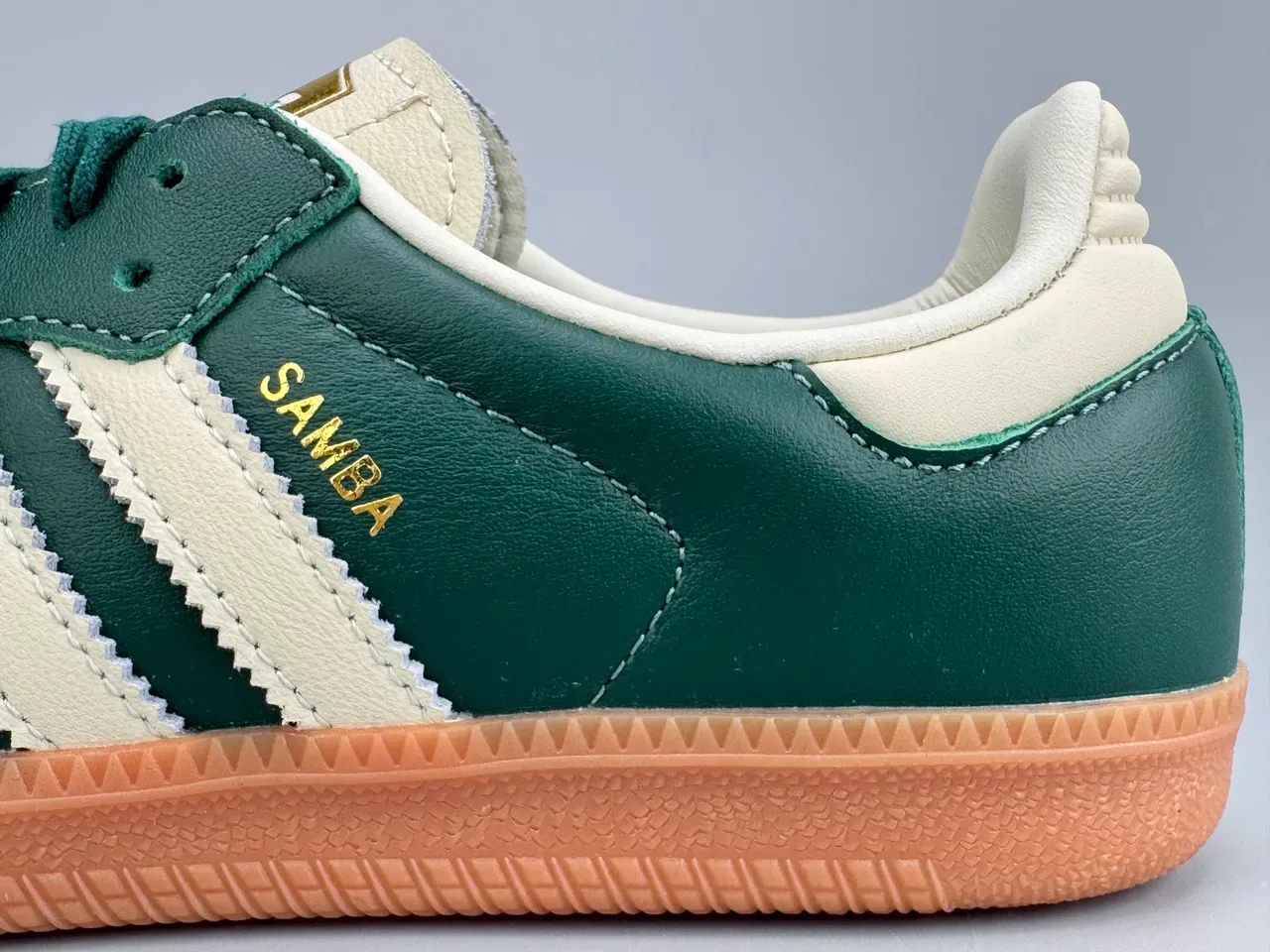 Adidas Samba Green and Cream Lifestyle Sneakers 5
