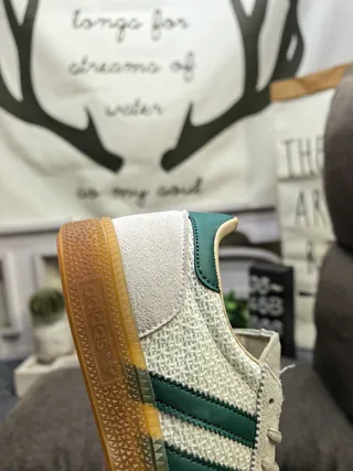 Adidas Samba OG Off-White and Forest Green Lifestyle Sneakers 3