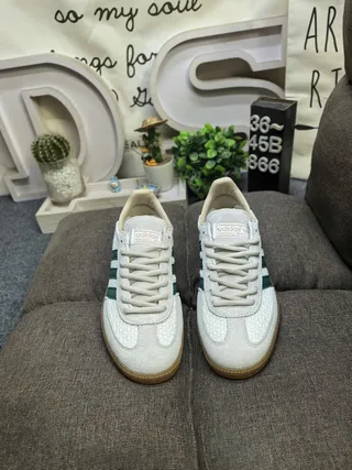 Adidas Samba OG Off-White and Forest Green Lifestyle Sneakers 10