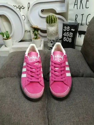 Adidas Samba OG गुलाबी और सफेद लाइफस्टाइल स्नीकर 10