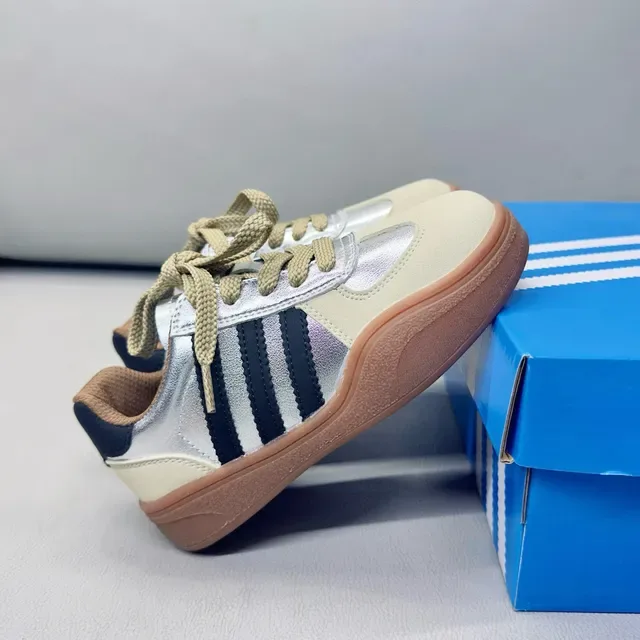 Adidas Samba Sneakers Lifestyle Rose Pastel Métalliques 15