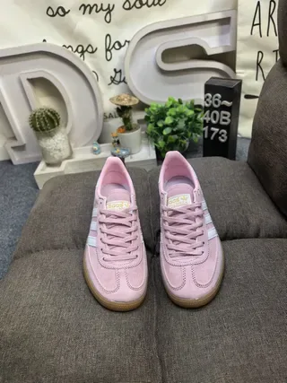 Adidas Spezial गुलाबी सुड लाइफस्टाइल स्नीकर 10