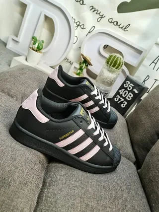 Adidas Superstar Black and Pink Lifestyle Sneakers 9