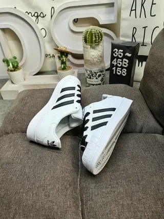 Adidas Superstar White Black Chaussures Lifestyle 6