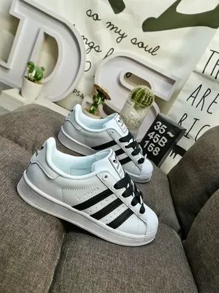 Adidas Superstar White Black Chaussures Lifestyle 9