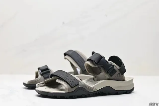 Adidas Terrex Outdoor Sandals Beige Black Multi-Strap Rugged Outsole Casual Sandals 6