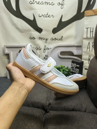 Adidas Chaussures Mary Jane sans lacets à brides blanc beige 5