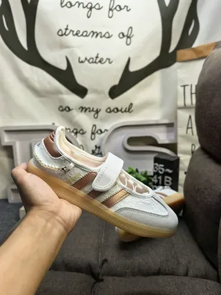 Adidas White Beige Laceless Velcro Strap Lifestyle Sneakers 5