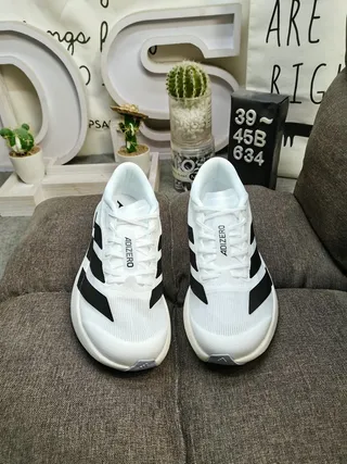 Adidas White Black Lightweight Mesh Upper Three-Stripe Side Branding Running Shoes 10