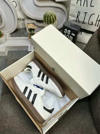 Adidas White Black Textured Upper Three Stripes Lifestyle Sneakers 3