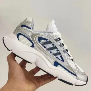 Adidas सफेद नीला शिल्पित मिडसोल बहुस्तरीय सिंथेटिक केज चंकी स्नीकर्स