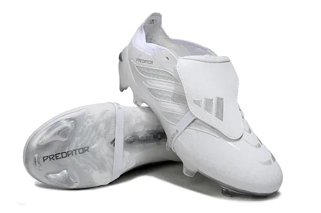 Adidas White Gray Low-Cut Synthetic Upper Firm-Ground Soccer Shoes 4