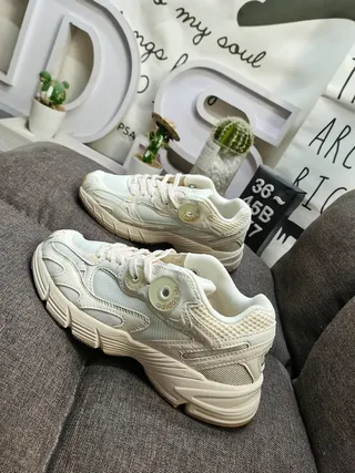 Adidas White Green Sole Mesh And Synthetic Overlays Chunky Sneakers 17