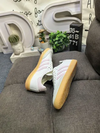 Adidas White Pink Low-Top Three-Stripe Side Panel Lifestyle Sneakers 6