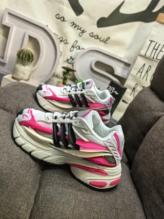 Adidas White Pink Platform Sole Layered Synthetic Overlays Chunky Sneakers 7