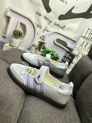 Adidas White Purple Low-Top Three-Stripe Side Panel Lifestyle Sneakers 7