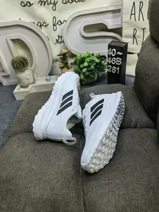 Adidas White Three-Stripe Water-Repellent Lifestyle Sneakers 6