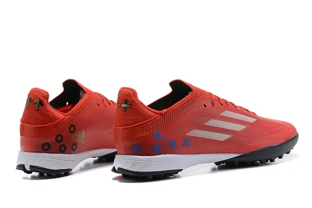 Adidas X أحمر أسود منخفض القطع شبكة مصنعة اصطناعية نظام الرباط غير المتوازي أحذية كرة القدم للعشب الصناعي 5