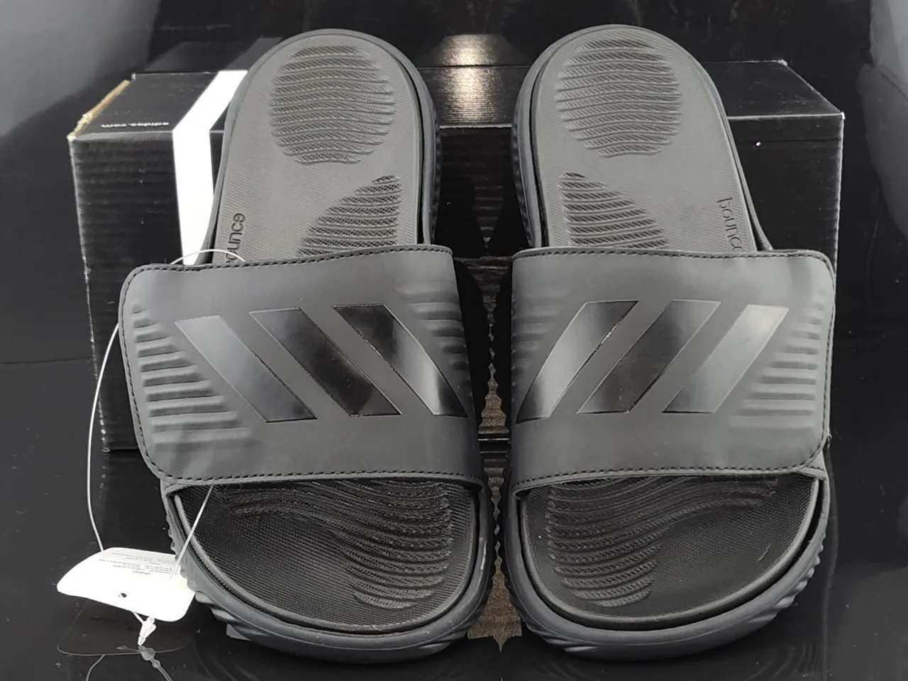 Adidas Yeezy Slide Black Monochrome Slipper 5