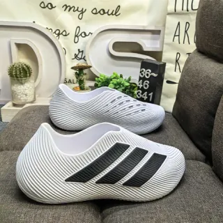 Adidas Yeezy Slide White Black Lifestyle Sneakers